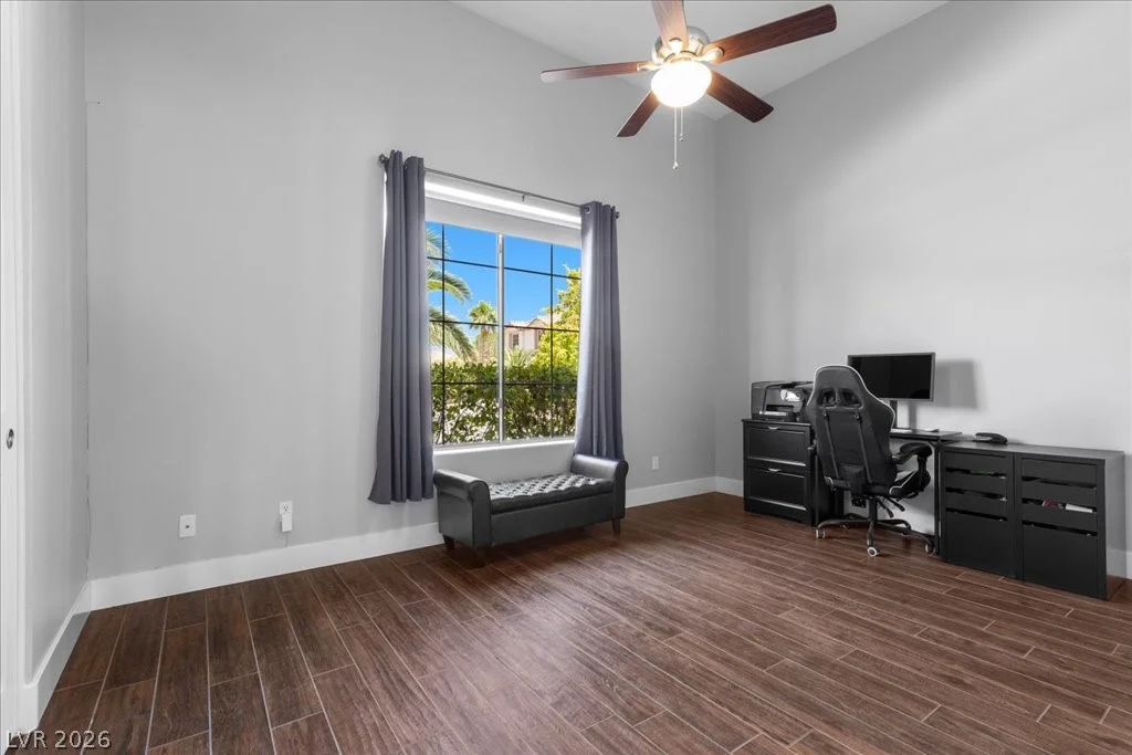 5717 Buena Martina, Las Vegas, NV 89141