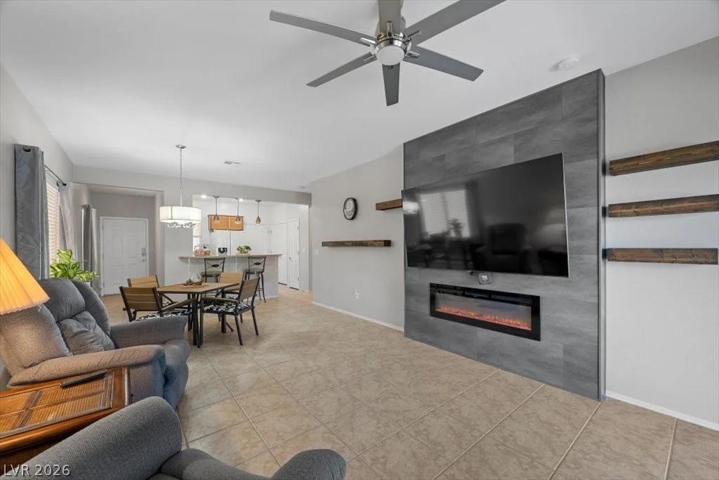 7936 Fantail, North Las Vegas, NV 89084