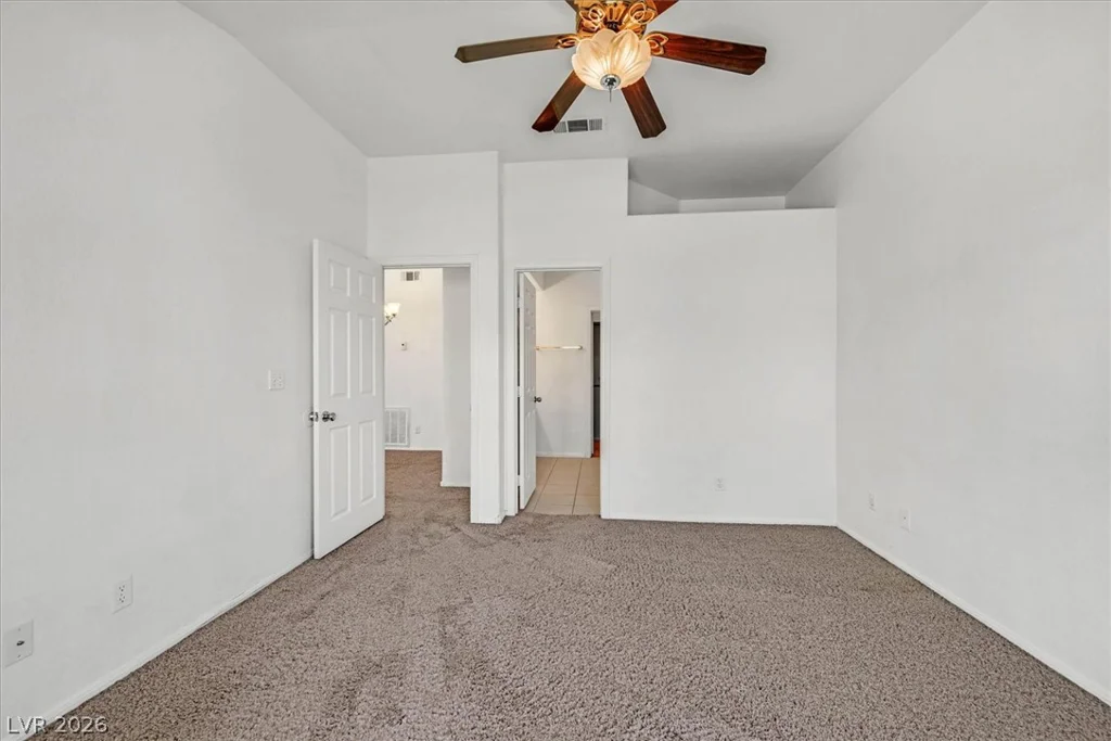 1692 Navarre, Henderson, NV 89014
