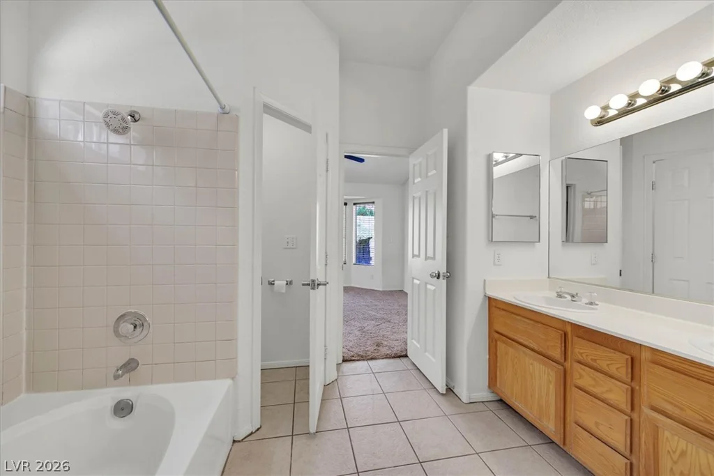1692 Navarre, Henderson, NV 89014