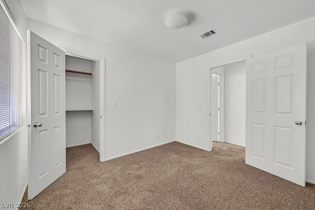 1692 Navarre, Henderson, NV 89014