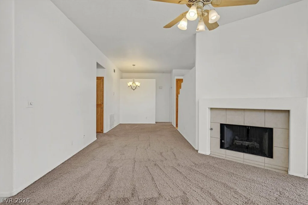 1692 Navarre, Henderson, NV 89014