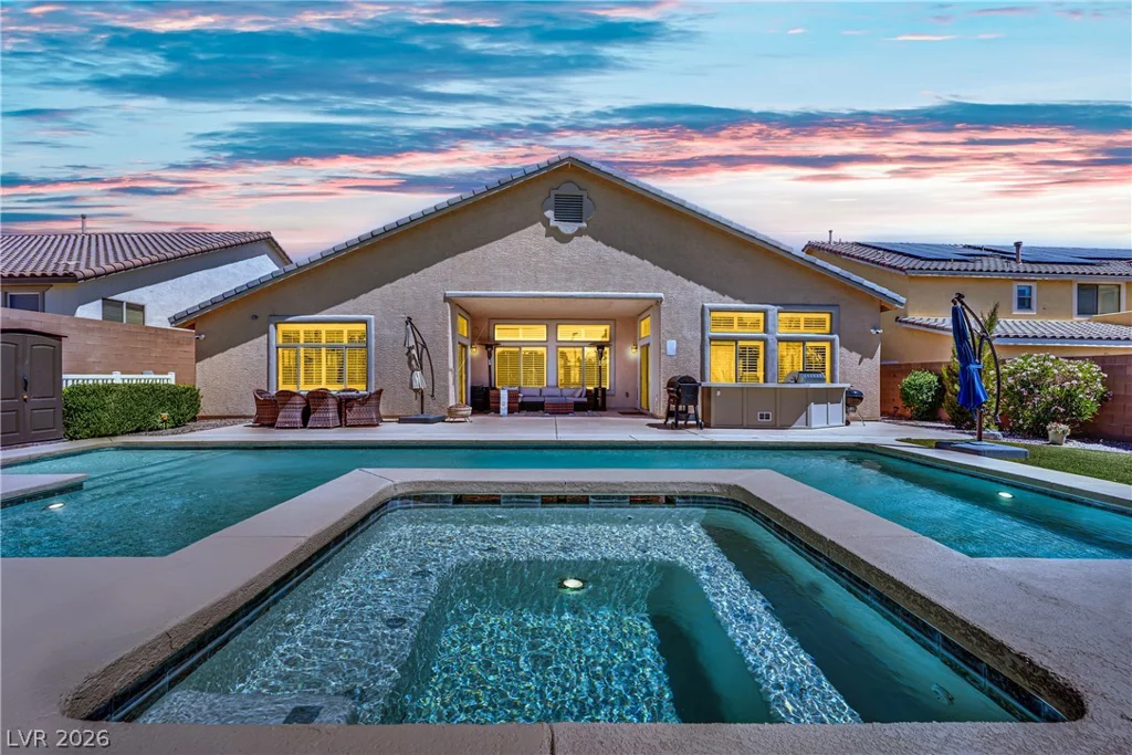 10227 Dove Row, Las Vegas, NV 89166