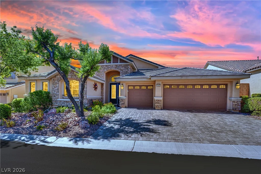 10227 Dove Row, Las Vegas, NV 89166
