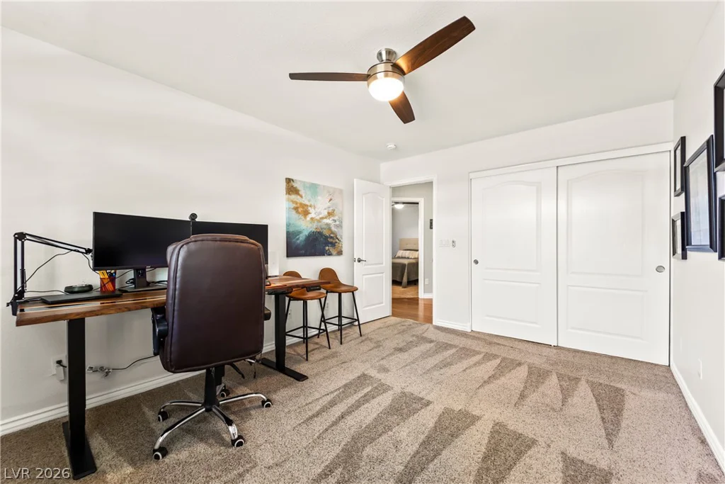 10227 Dove Row, Las Vegas, NV 89166