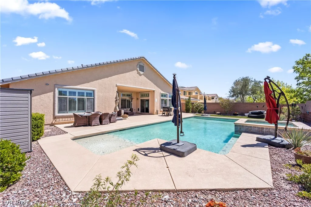 10227 Dove Row, Las Vegas, NV 89166