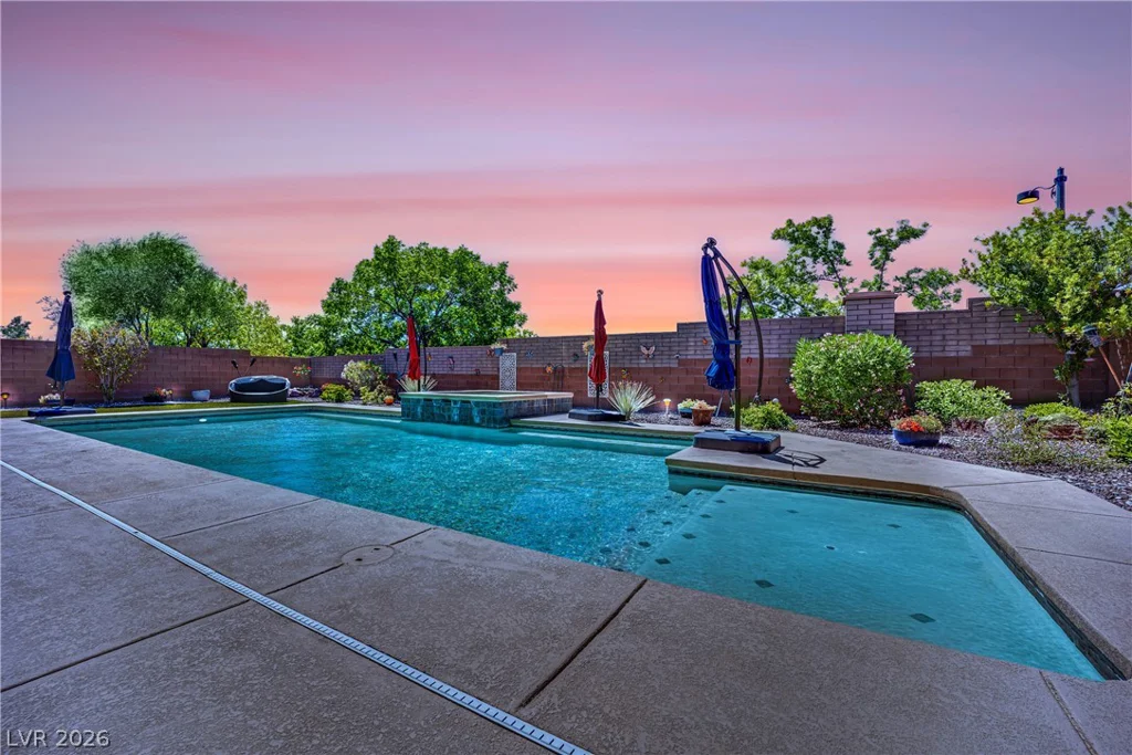10227 Dove Row, Las Vegas, NV 89166