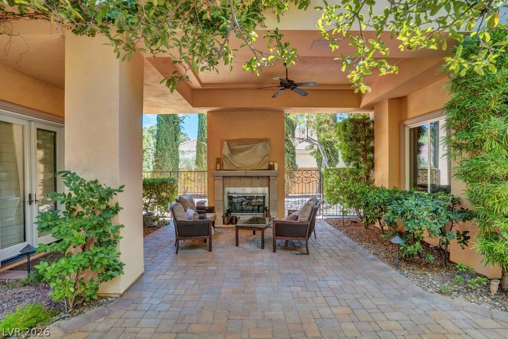 9717 Winter Palace, Las Vegas, NV 89145