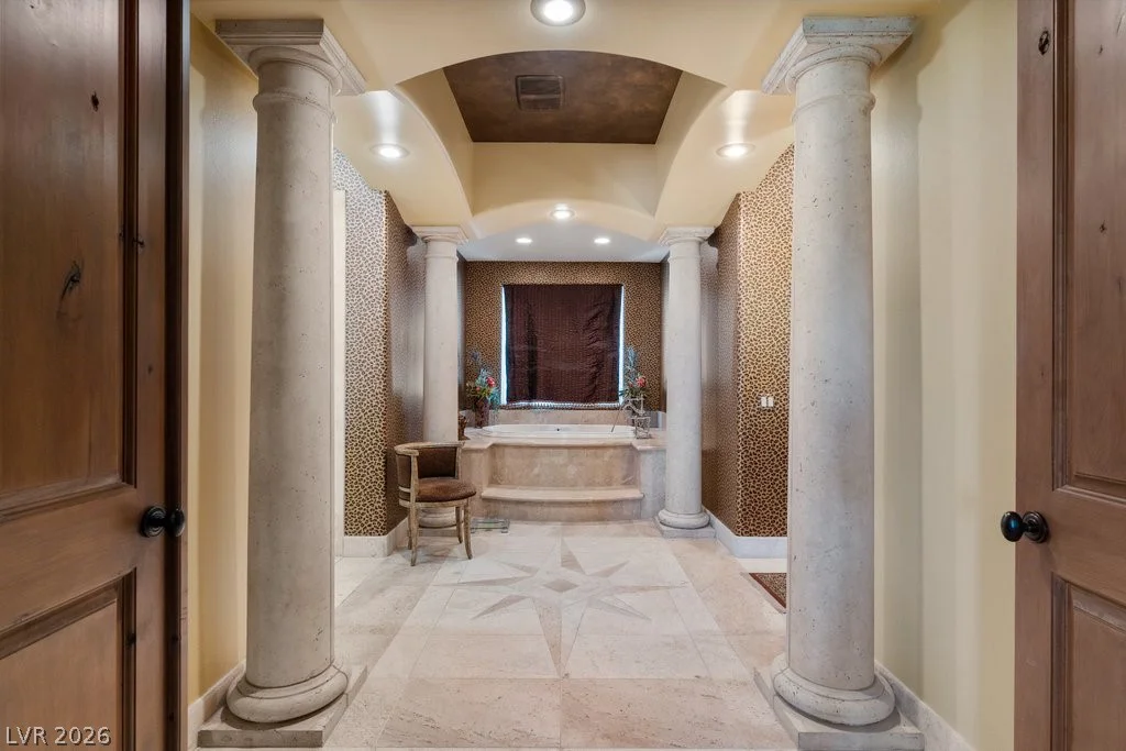 9717 Winter Palace, Las Vegas, NV 89145