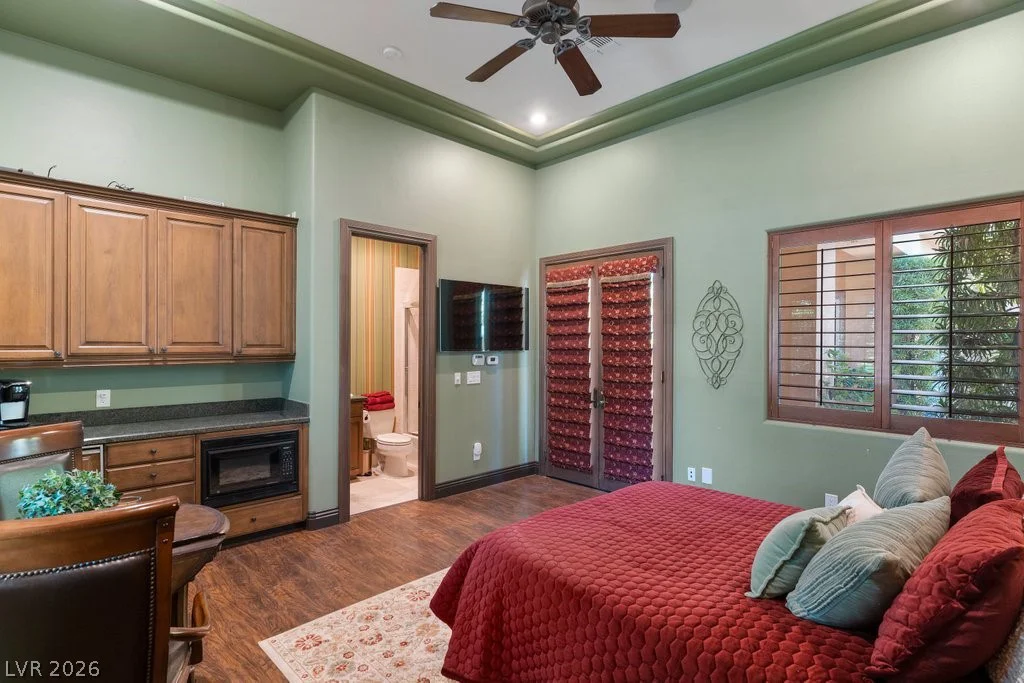 9717 Winter Palace, Las Vegas, NV 89145