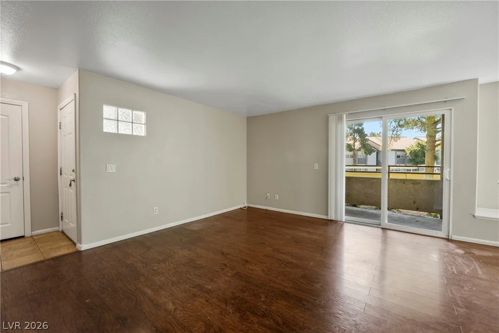 3145 Flamingo, Las Vegas, NV 89121