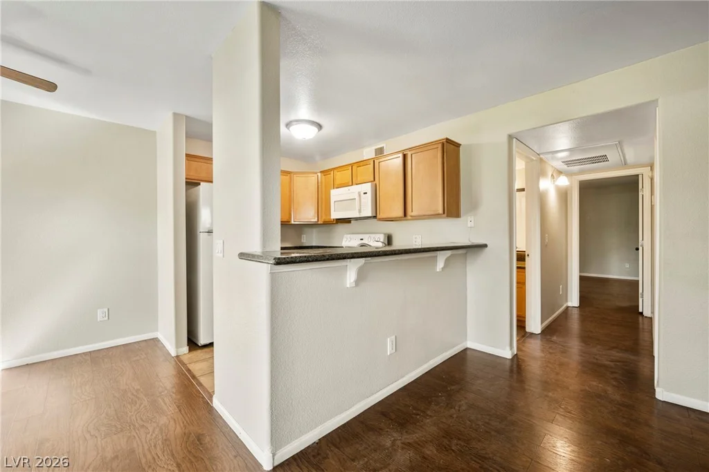 3145 Flamingo, Las Vegas, NV 89121