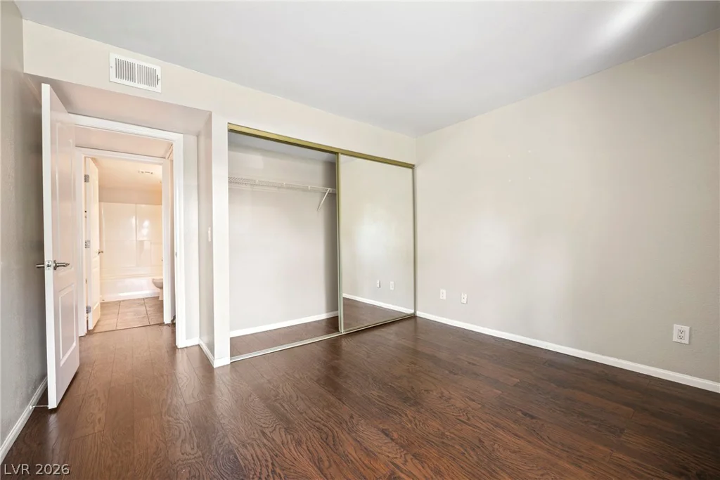 3145 Flamingo, Las Vegas, NV 89121
