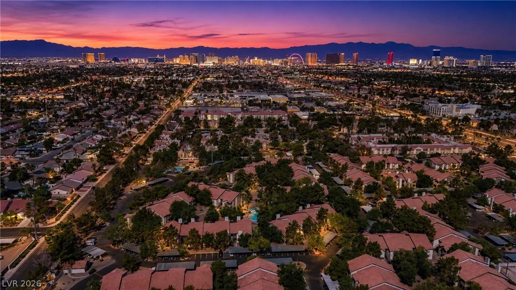3145 Flamingo, Las Vegas, NV 89121