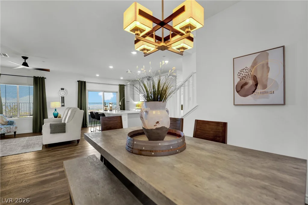 600 Carriage Hill, Las Vegas, NV 89138