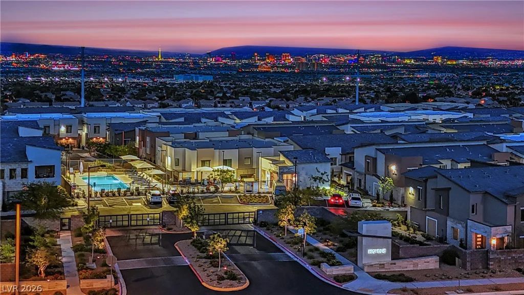 600 Carriage Hill, Las Vegas, NV 89138