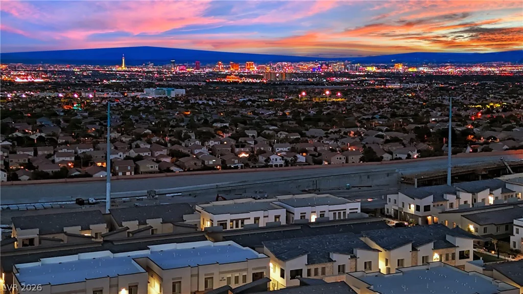 600 Carriage Hill, Las Vegas, NV 89138