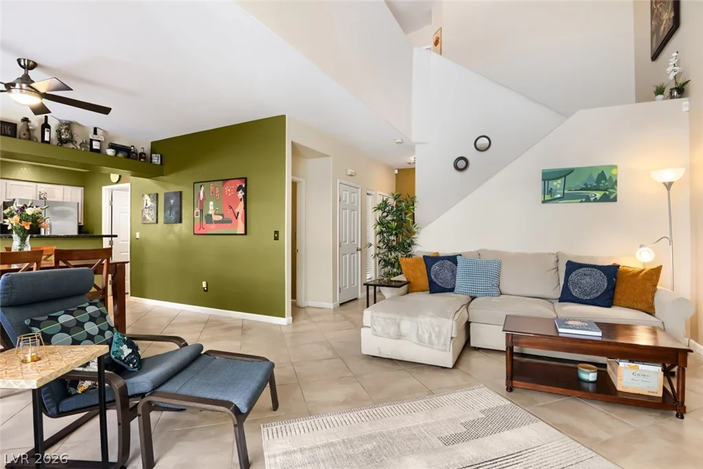 9271 Silver Arrow, Las Vegas, NV 89117