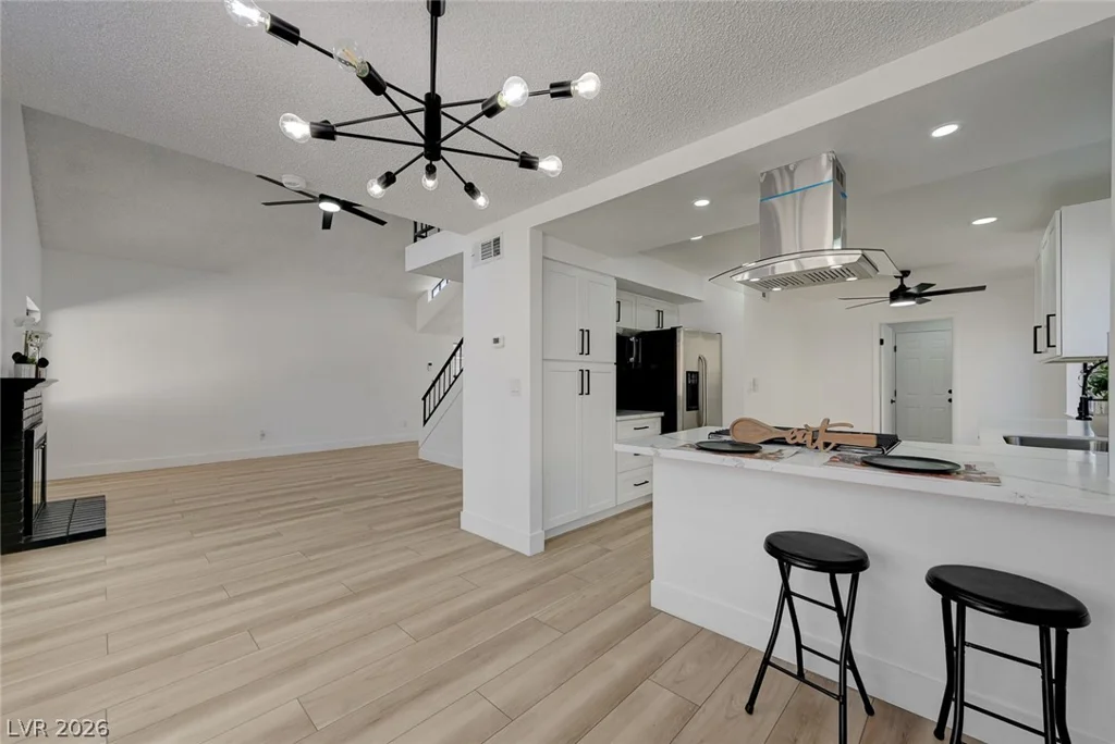 1702 Mapleleaf, Las Vegas, NV 89142