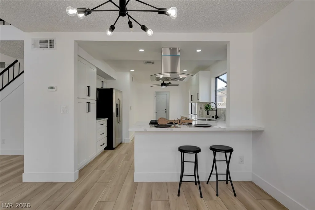 1702 Mapleleaf, Las Vegas, NV 89142
