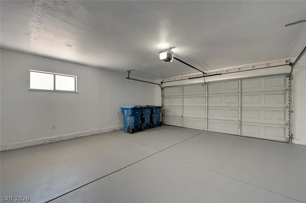 1702 Mapleleaf, Las Vegas, NV 89142