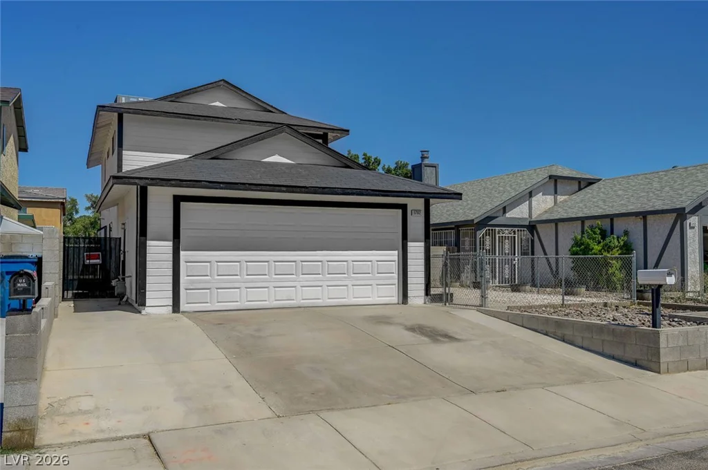 1702 Mapleleaf, Las Vegas, NV 89142