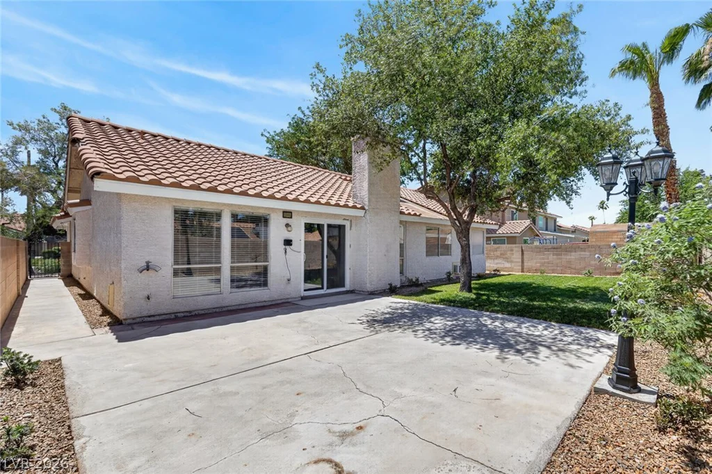 2802 Barrel Cactus, Henderson, NV 89074