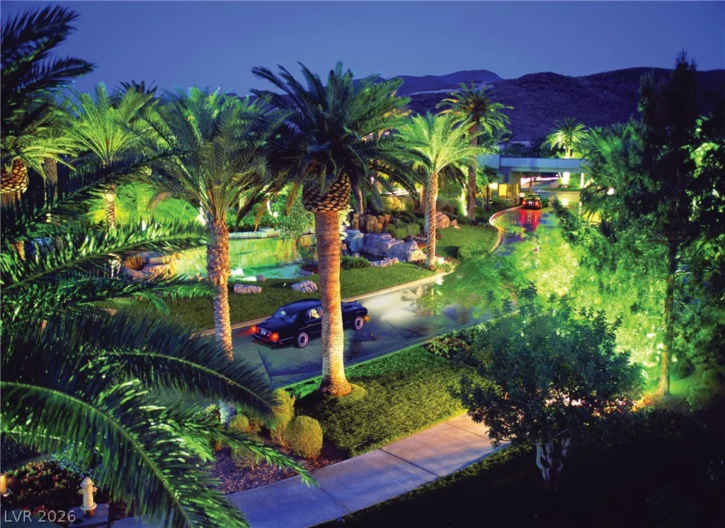 549 Overlook Rim, Henderson, NV 89012