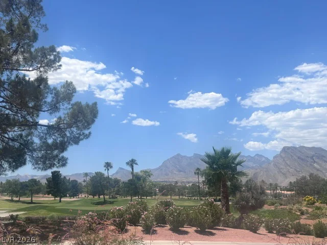 2725 Echo Mesa, Las Vegas, NV 89134