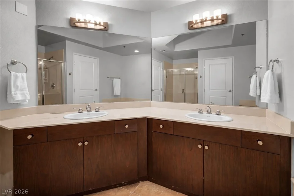 8255 Las Vegas, Las Vegas, NV 89123
