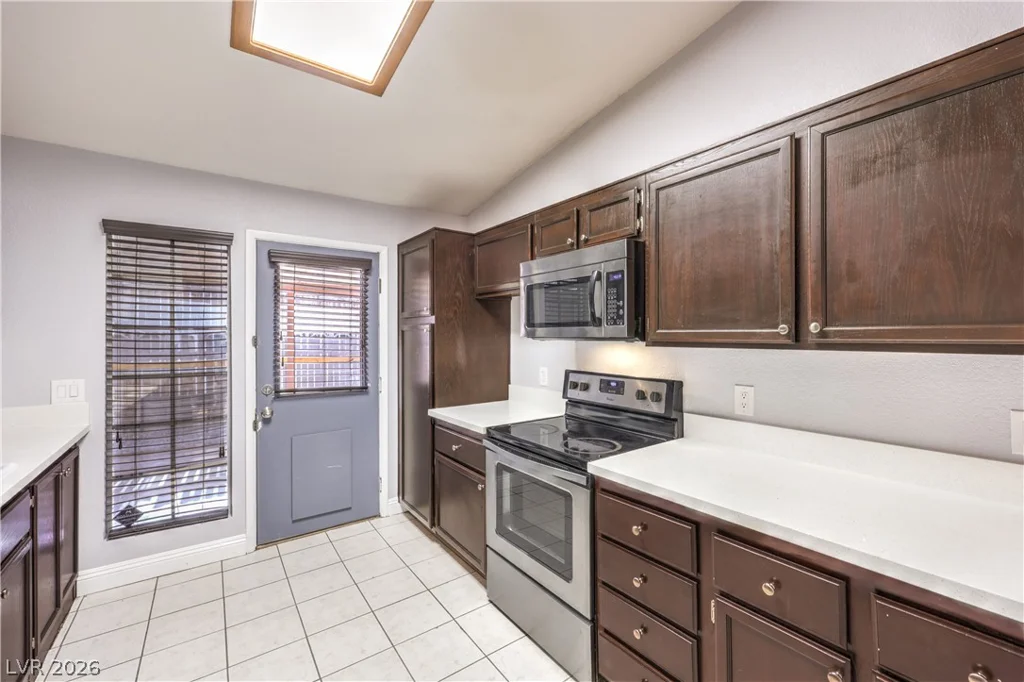 609 Callahan Point, Las Vegas, NV 89145
