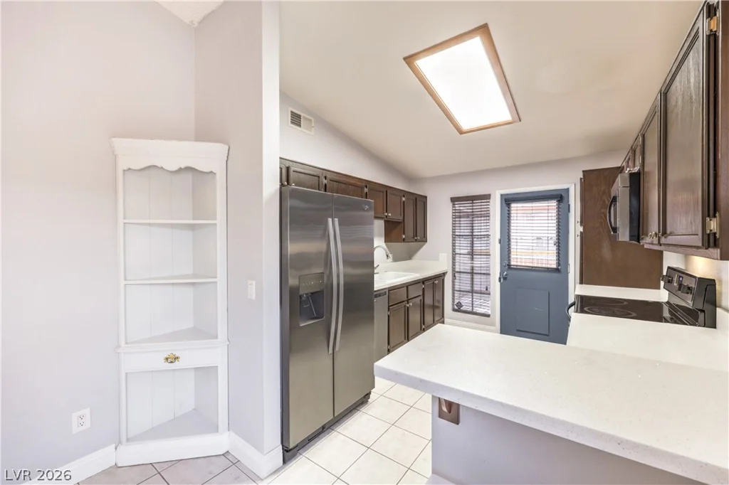 609 Callahan Point, Las Vegas, NV 89145