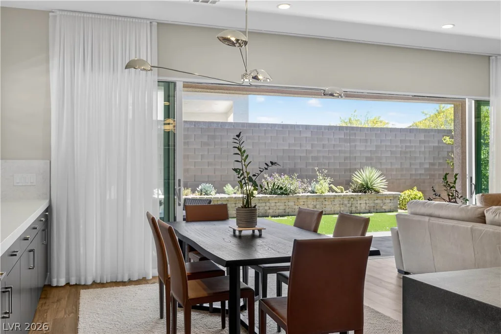2706 Canvas Sky, Henderson, NV 89044