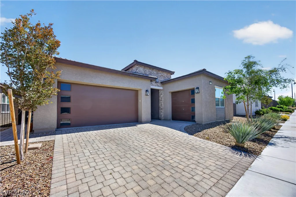 2706 Canvas Sky, Henderson, NV 89044