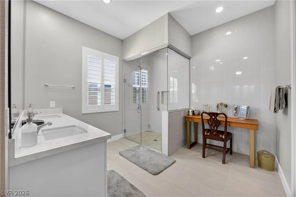2706 Canvas Sky, Henderson, NV 89044