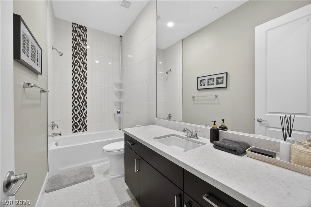 2706 Canvas Sky, Henderson, NV 89044