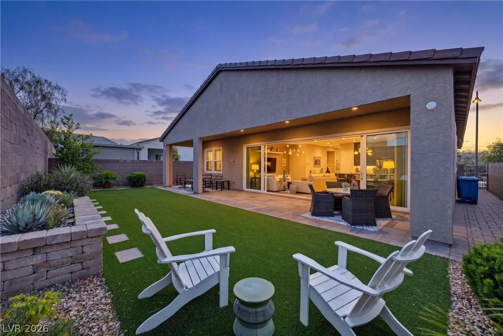 2706 Canvas Sky, Henderson, NV 89044