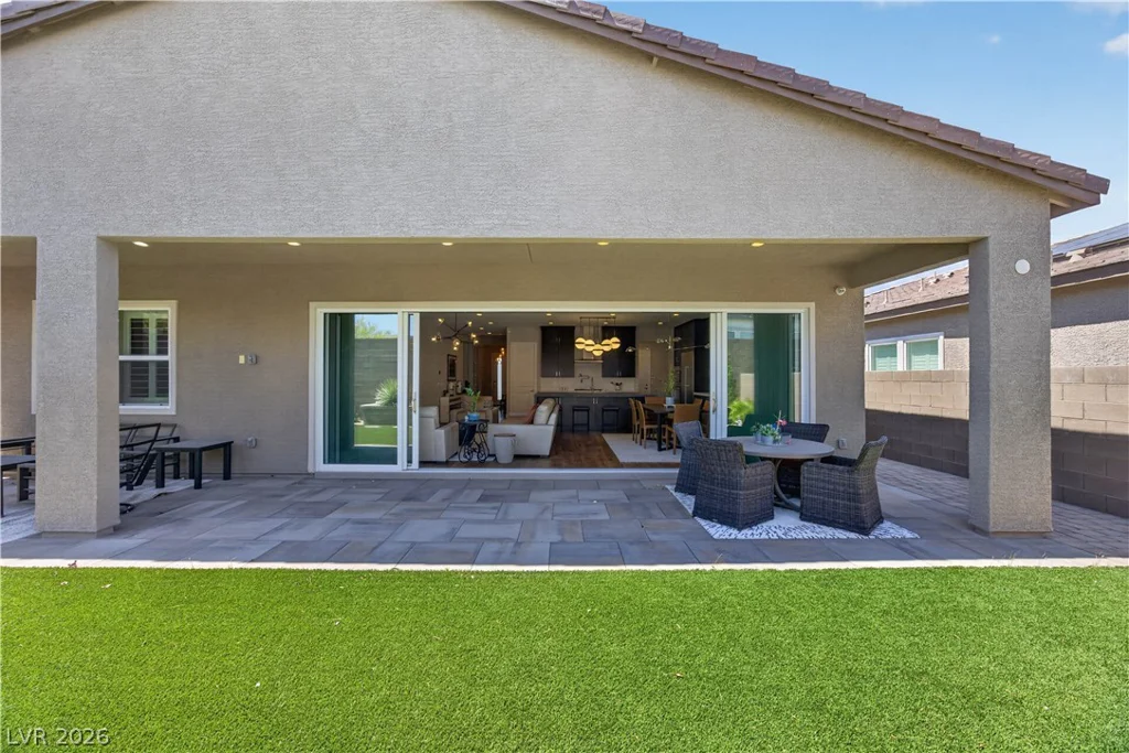 2706 Canvas Sky, Henderson, NV 89044