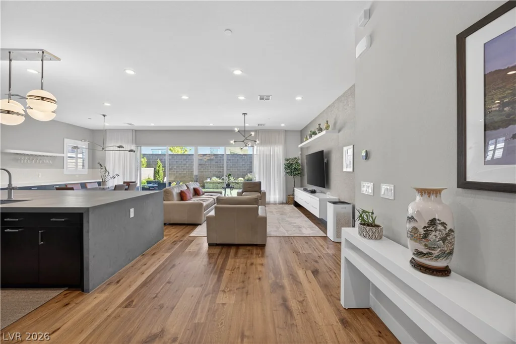 2706 Canvas Sky, Henderson, NV 89044