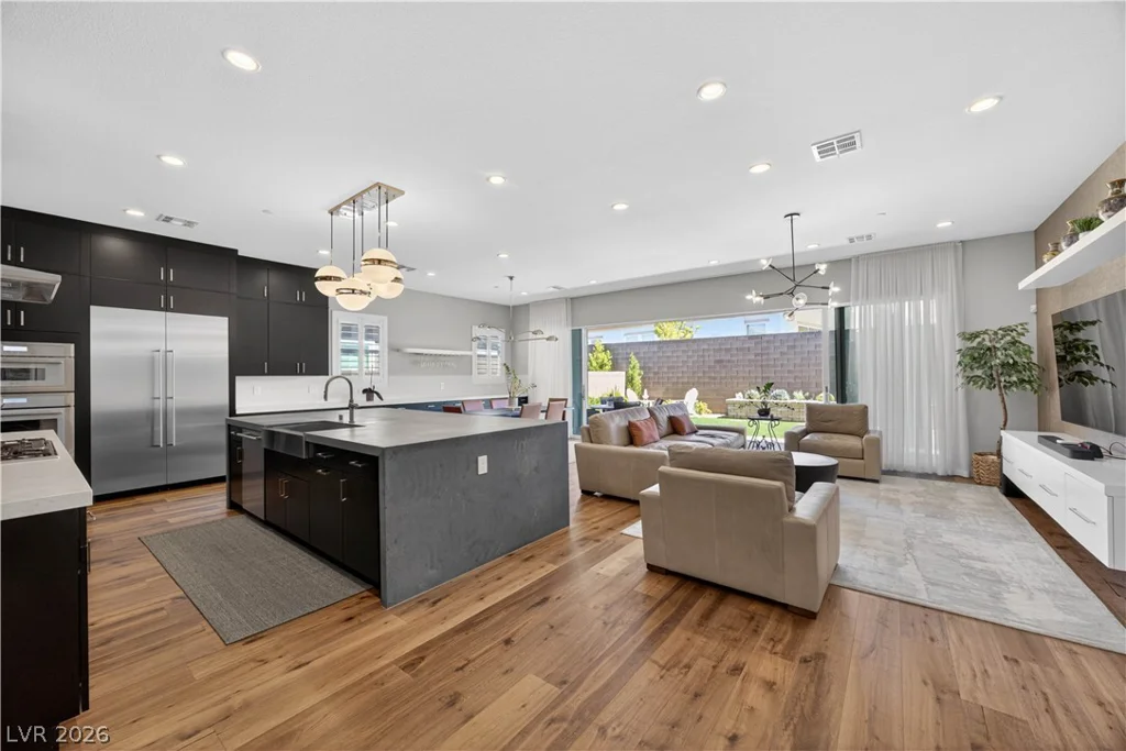 2706 Canvas Sky, Henderson, NV 89044