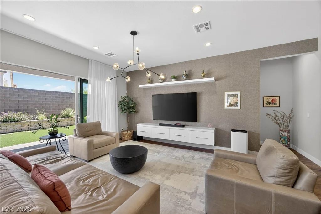 2706 Canvas Sky, Henderson, NV 89044