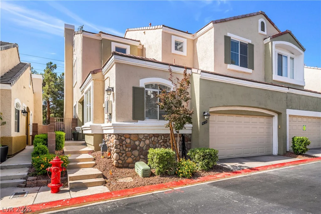 9125 Hampstead, Las Vegas, NV 89145