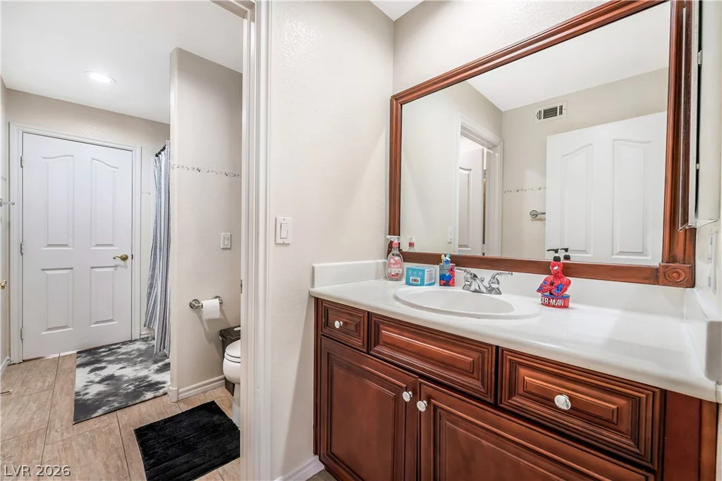 9125 Hampstead, Las Vegas, NV 89145