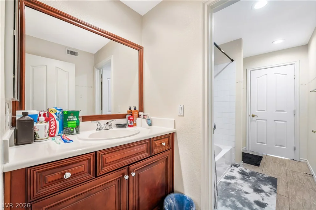 9125 Hampstead, Las Vegas, NV 89145