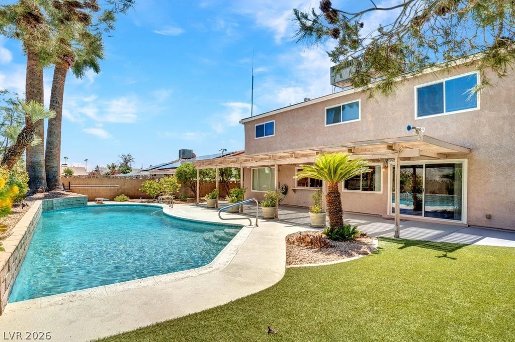 417 Davenport, Las Vegas, NV 89107