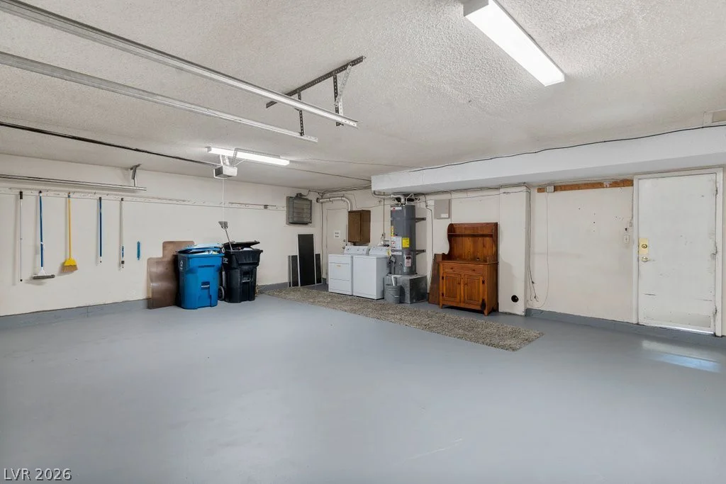 417 Davenport, Las Vegas, NV 89107