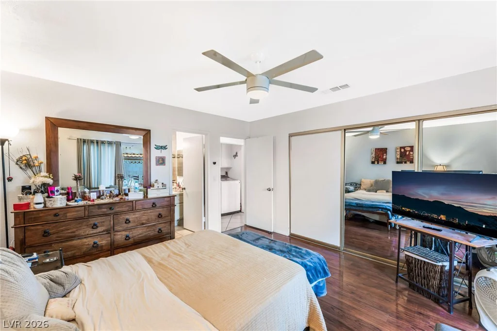 5942 Whispering Pine, Las Vegas, NV 89142