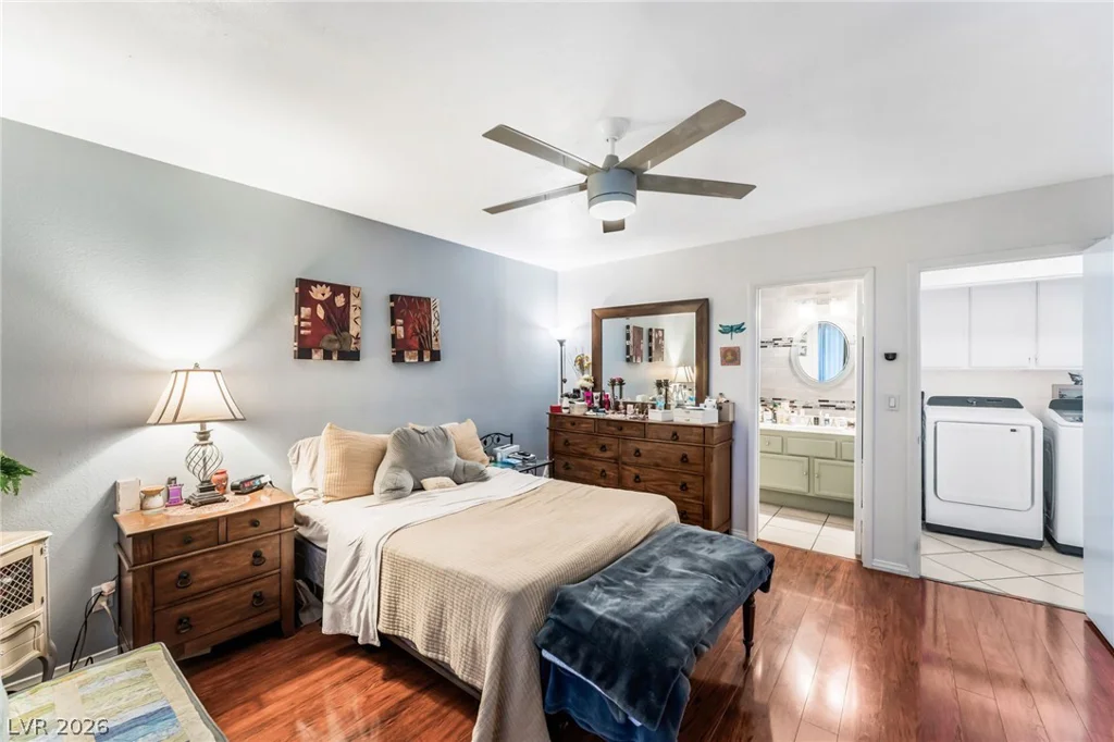 5942 Whispering Pine, Las Vegas, NV 89142