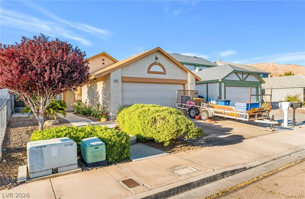 5942 Whispering Pine, Las Vegas, NV 89142