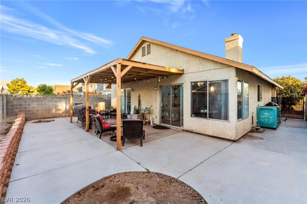 5942 Whispering Pine, Las Vegas, NV 89142